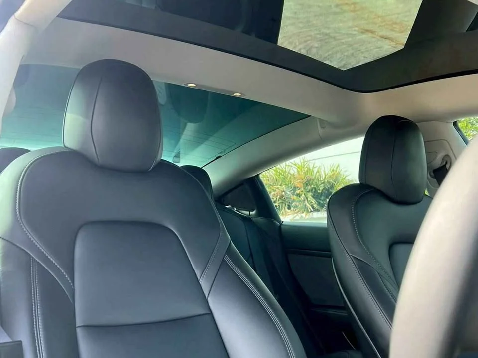 2023 Tesla Model 3 3