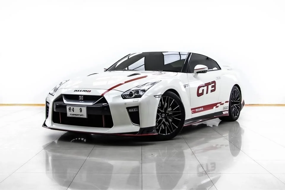 2021 Nissan GT-R R35 3