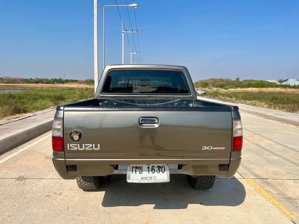2002 Isuzu Faster Dragon Eyes III 3