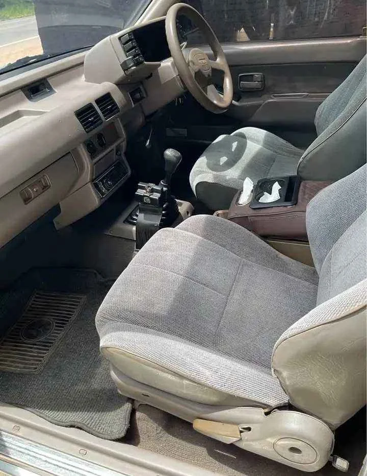 1996 Isuzu TFR III 3
