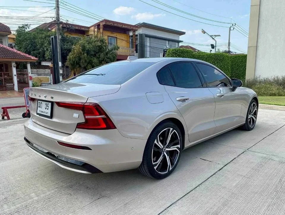 2024 Volvo S60 III 3