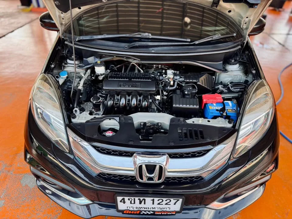 2016 Honda Mobilio II 3