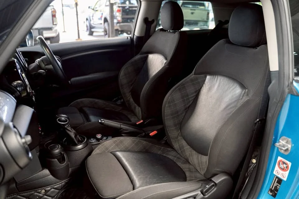 2015 Mini Hatch  III 3
