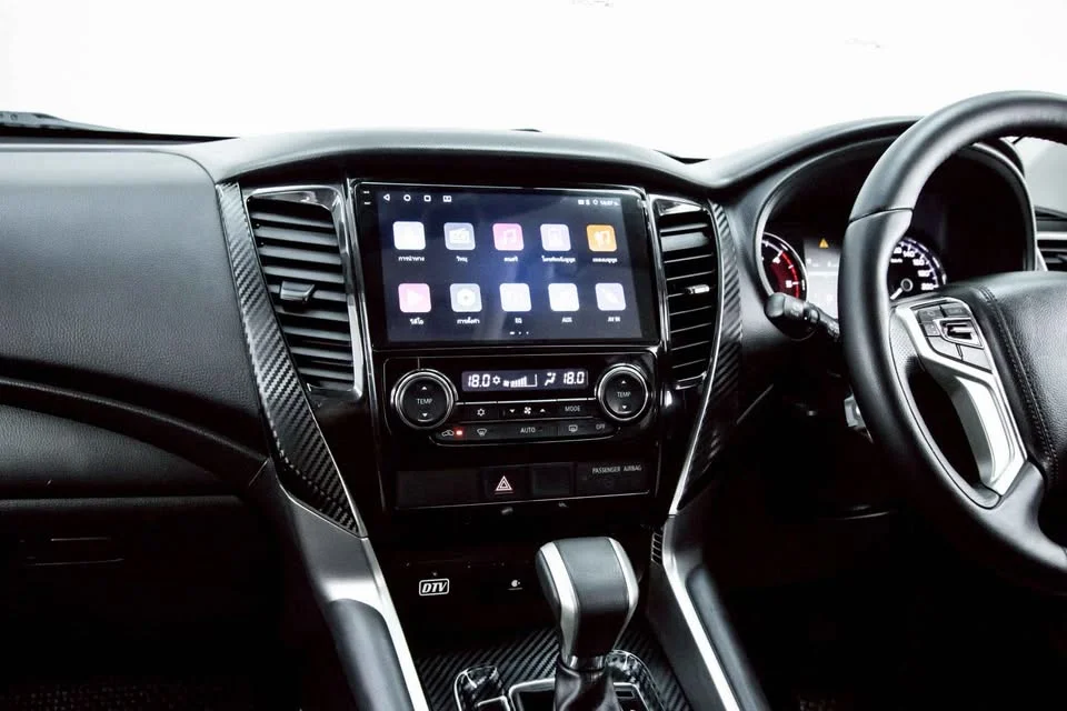 2018 Mitsubishi Pajero Sport III 3