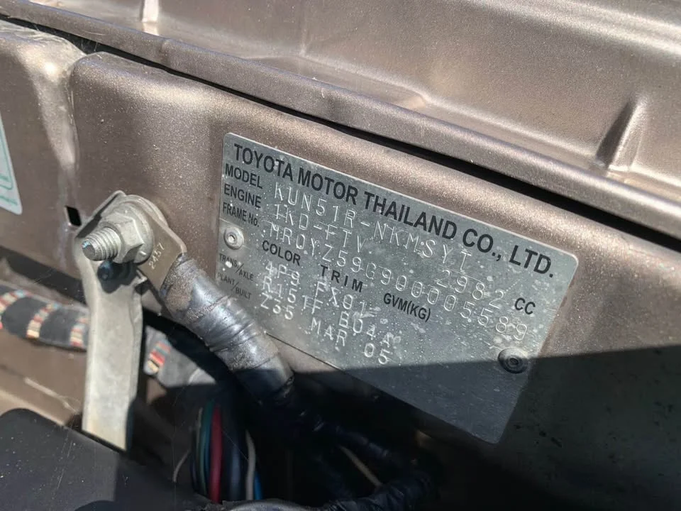 2005 Toyota Fortuner I 2