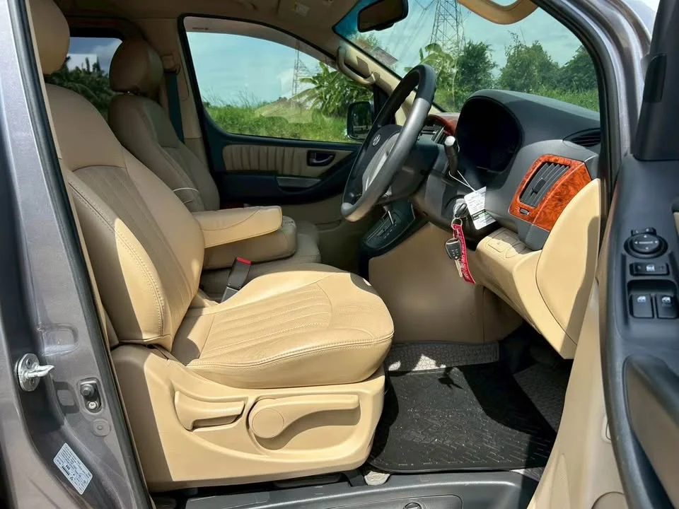 2011 Hyundai H-1 II 2