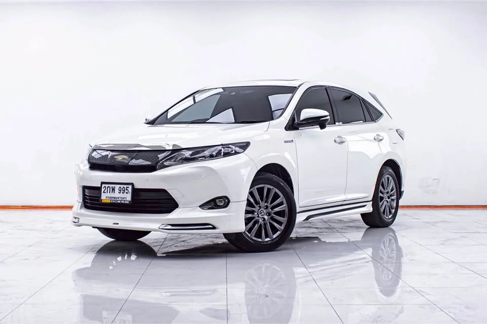 2014 Toyota Harrier III 2