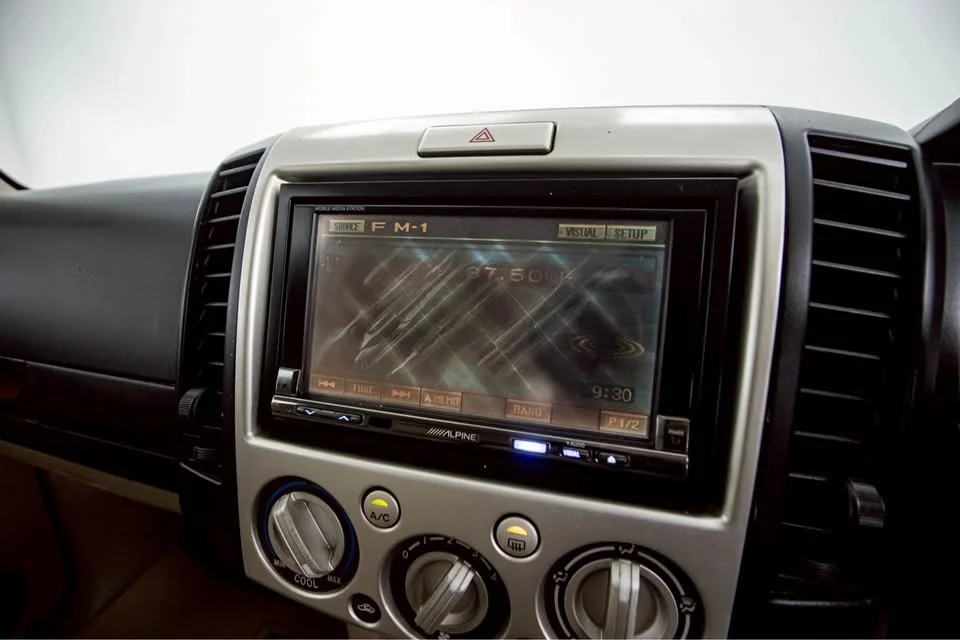 2009 Ford Everest I 3