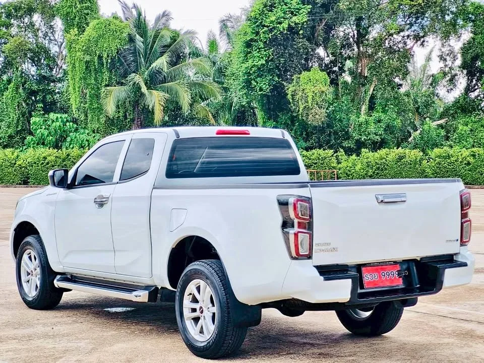 2020 Isuzu D-Max III (RG) 2
