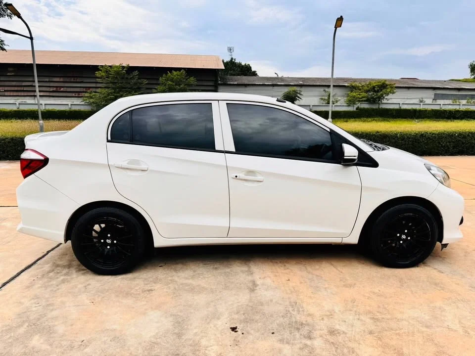 2017 Honda Brio Amaze I 2