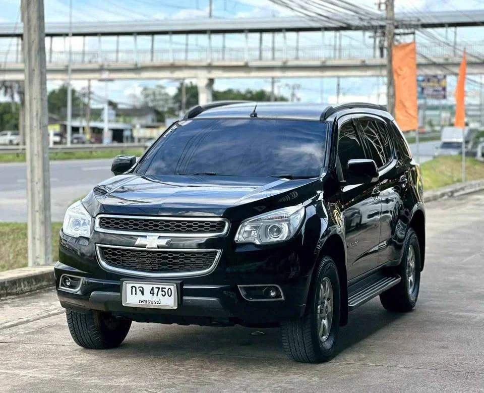 2013 Chevrolet TrailBlazer II 2