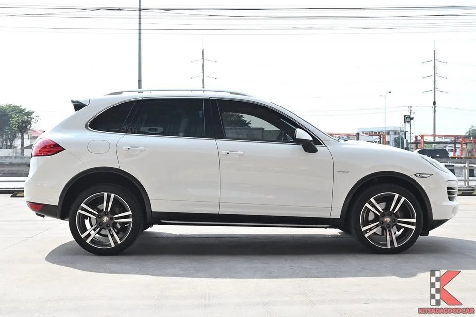 2012 Porsche Cayenne II 3