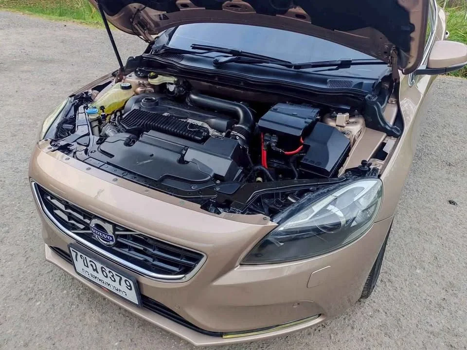 2013 Volvo V40 II 3