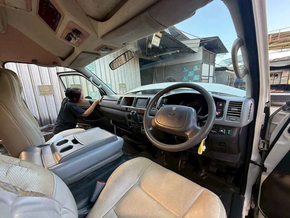 2007 Toyota Commuter V (H200) 3