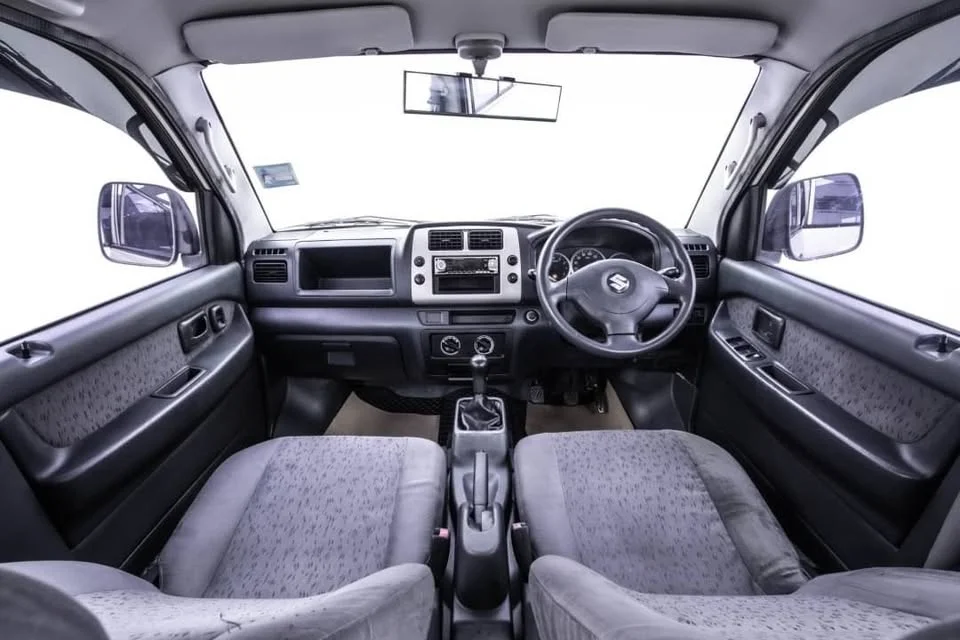 2005 Suzuki APV 3