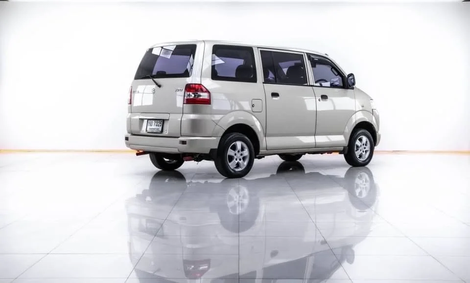 2005 Suzuki APV 2