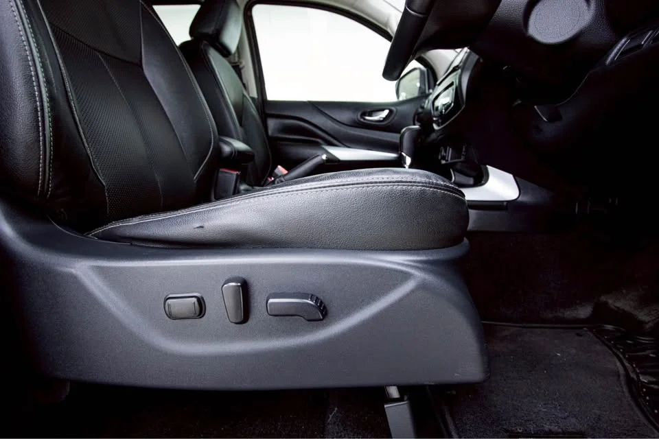 2016 Nissan Terra 3
