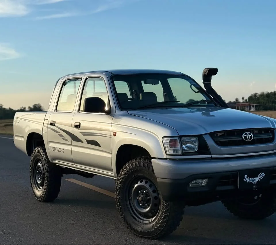 2003 Toyota Hilux Tiger VI 2