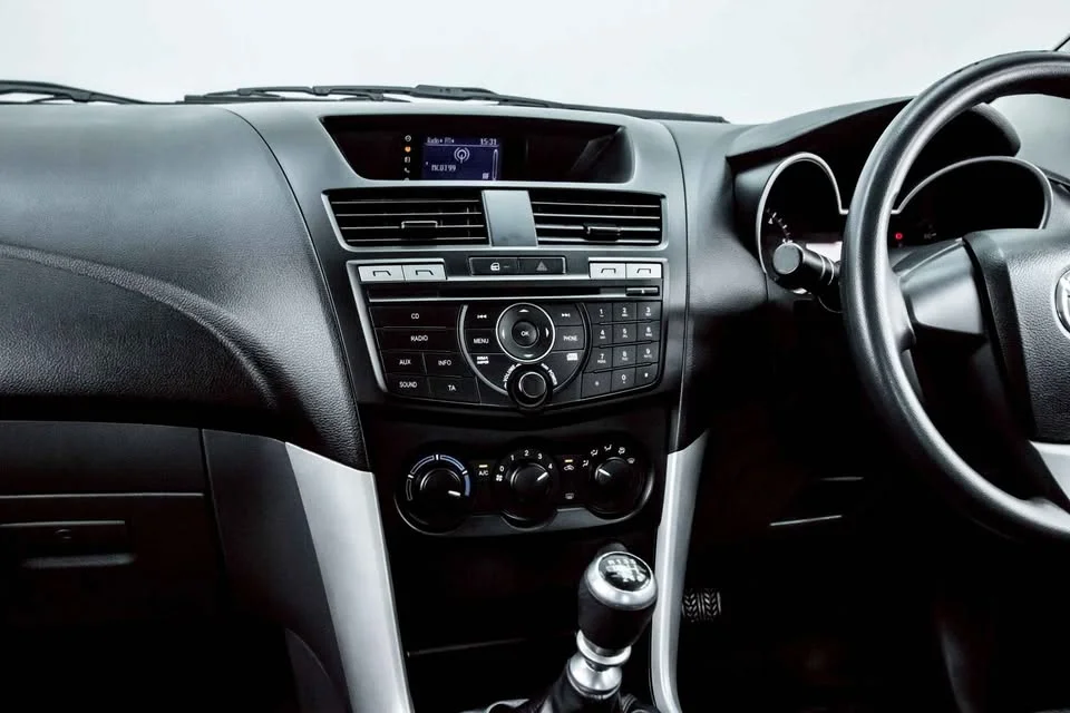 2012 Mazda BT-Series II 3