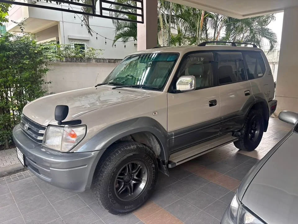 1997 Toyota Land Cruiser Prado J90 3