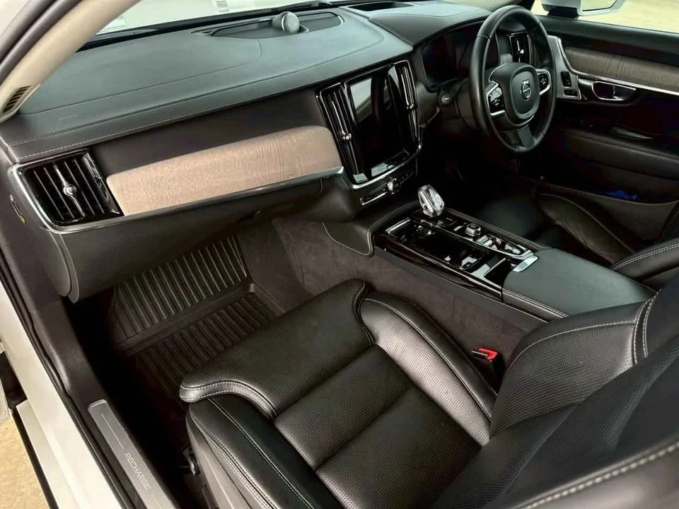 2021 Volvo S90 II 2