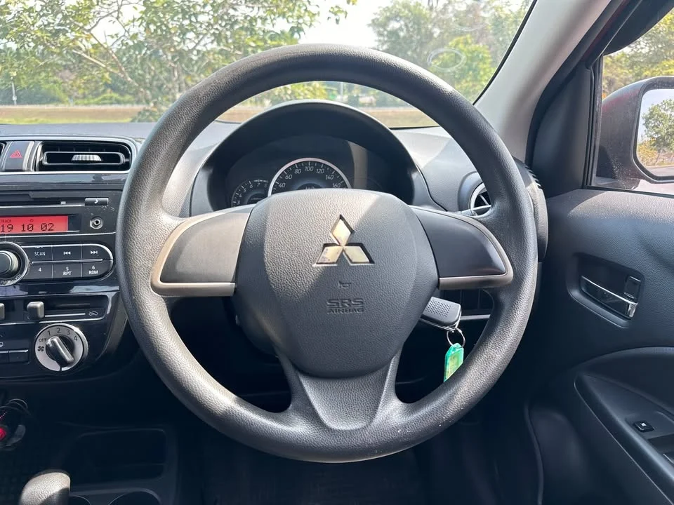 2015 Mitsubishi Attrage VI 2