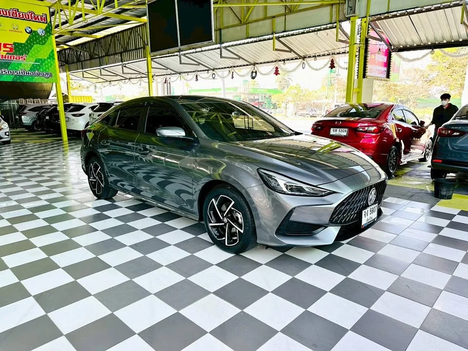 2022 MG 5 II 3