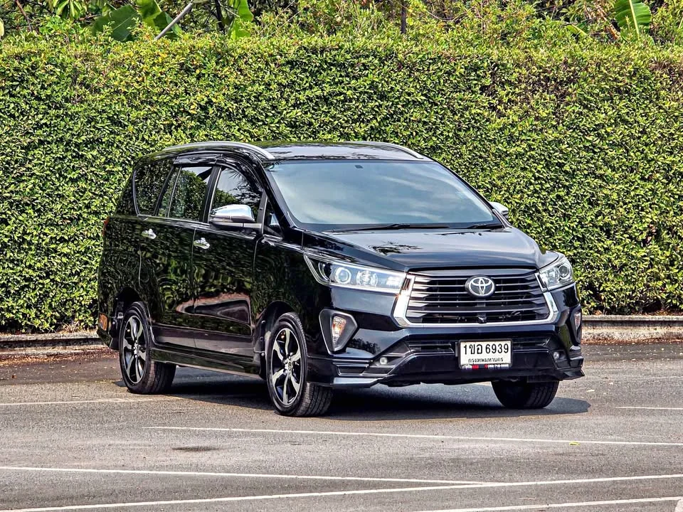 2021 Toyota Innova II 3