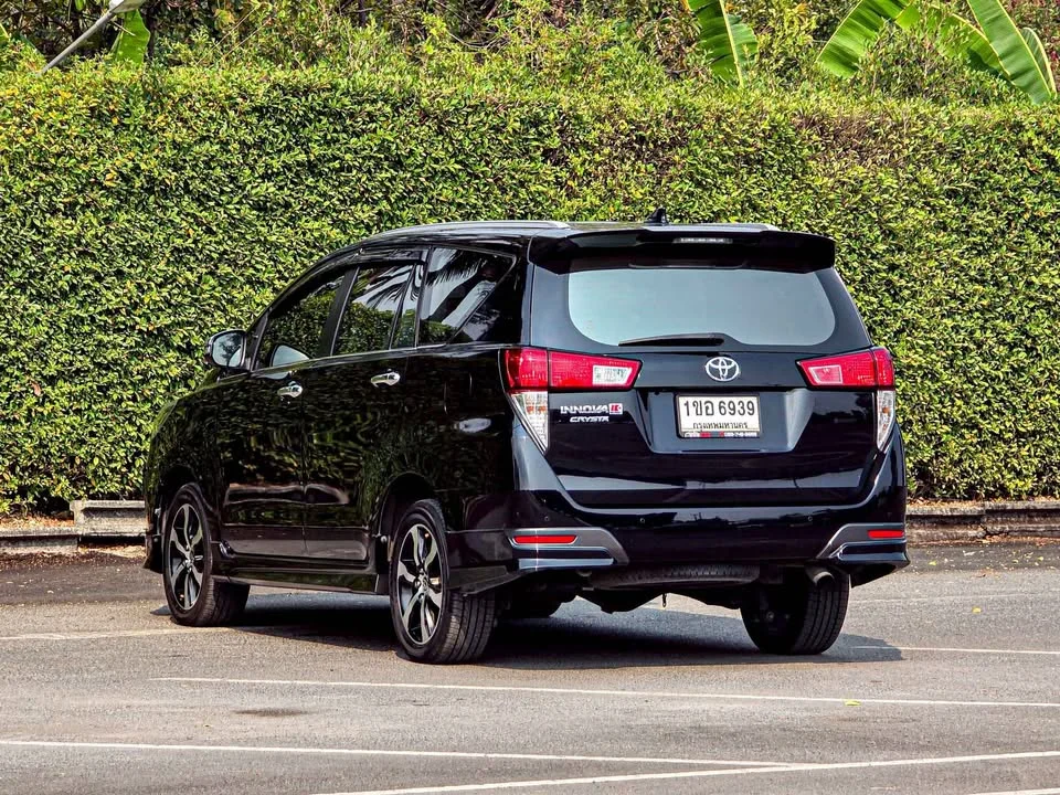2021 Toyota Innova II 2