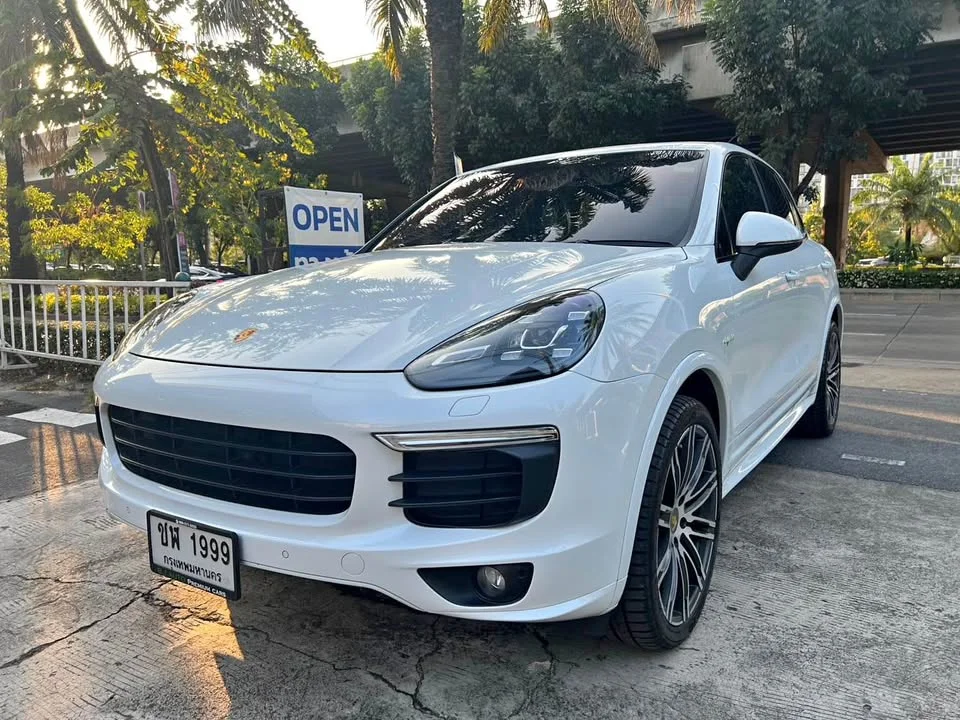 2016 Porsche Cayenne II 2