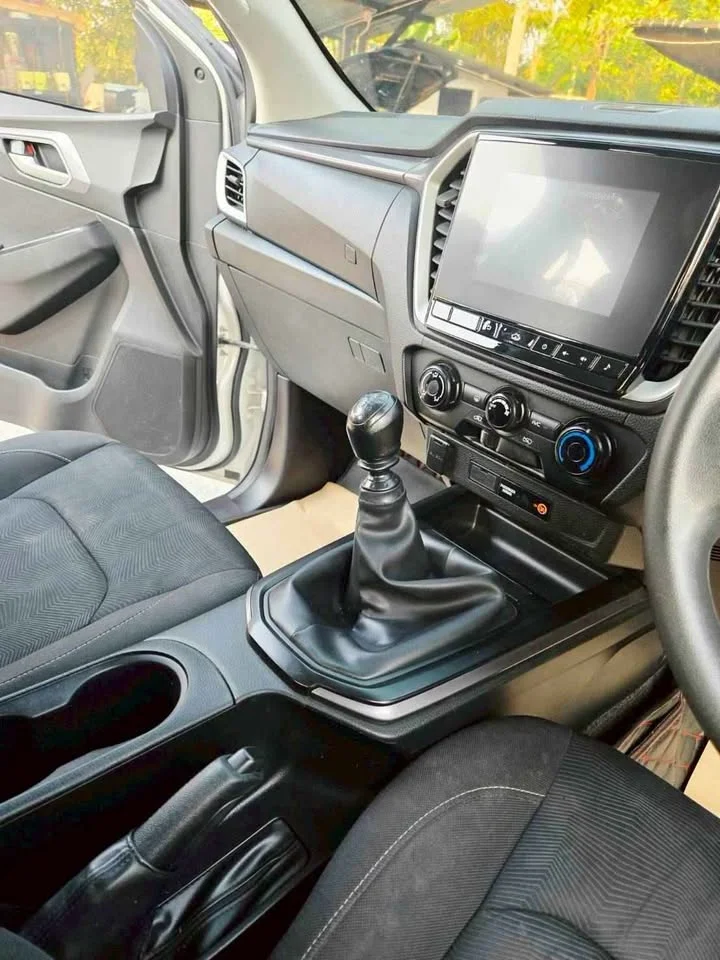 2021 Isuzu D-Max III (RG) 3