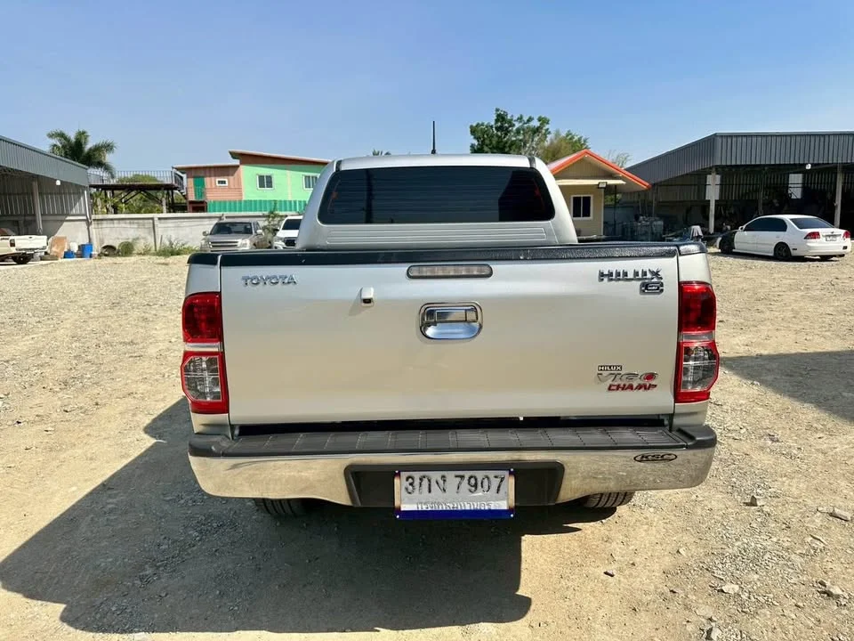 2012 Toyota Hilux VII 3