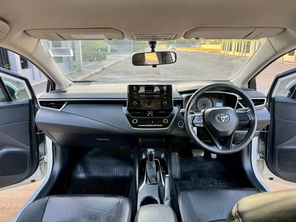 2020 Toyota Corolla Altis XII (E210) 2
