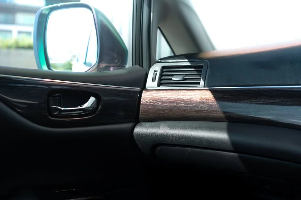 2011 Nissan Elgrand III (E52) 2