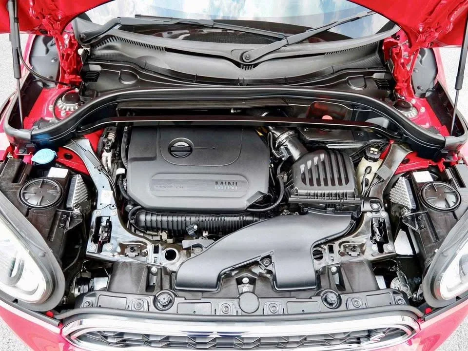 2020 Mini Countryman II 3