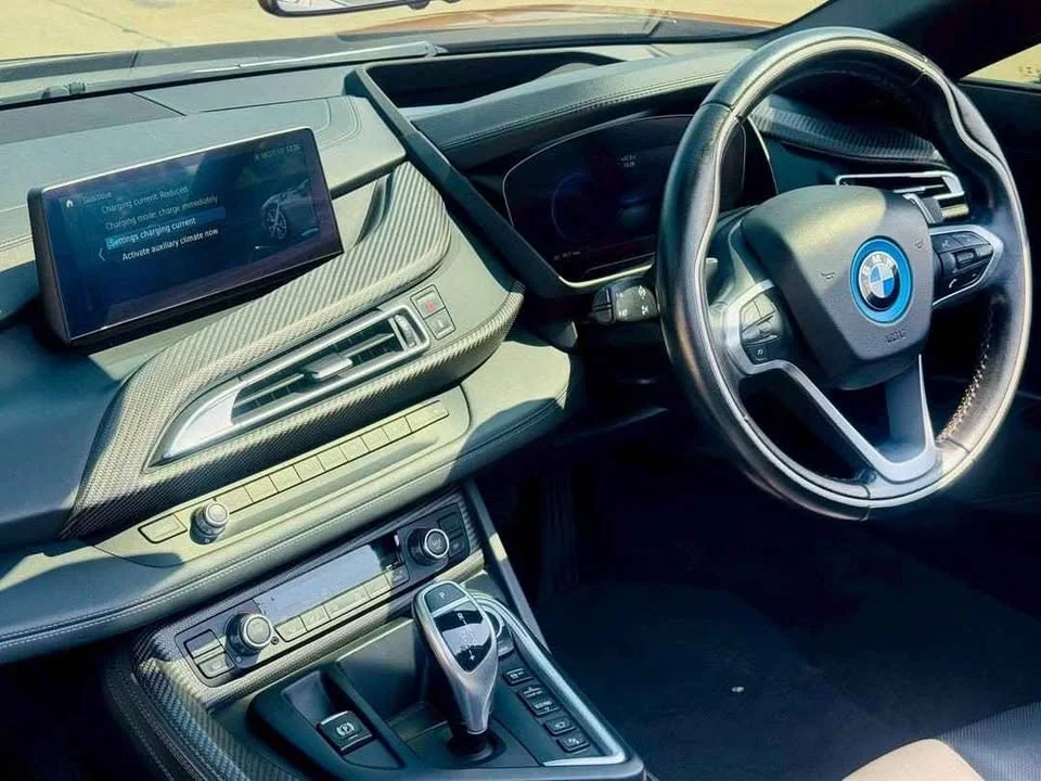 2021 BMW i8 I12, I15 3