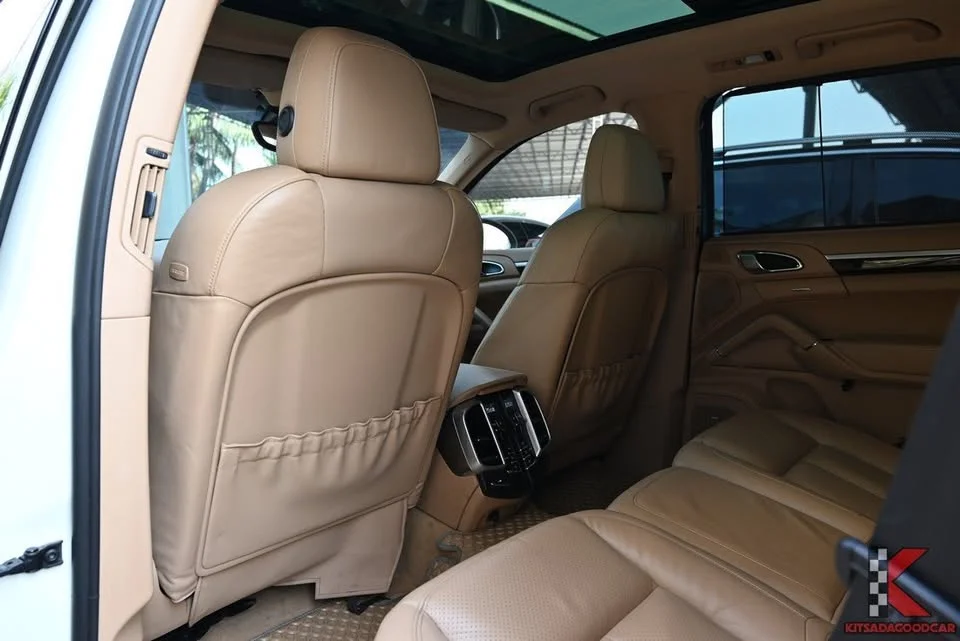 2012 Porsche Cayenne II 2