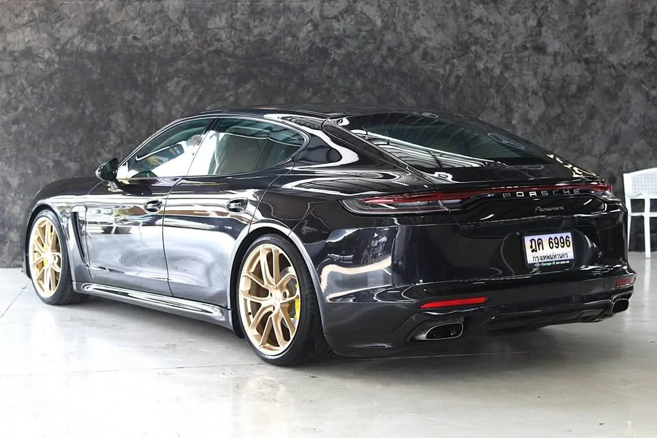 2012 Porsche Panamera II 3
