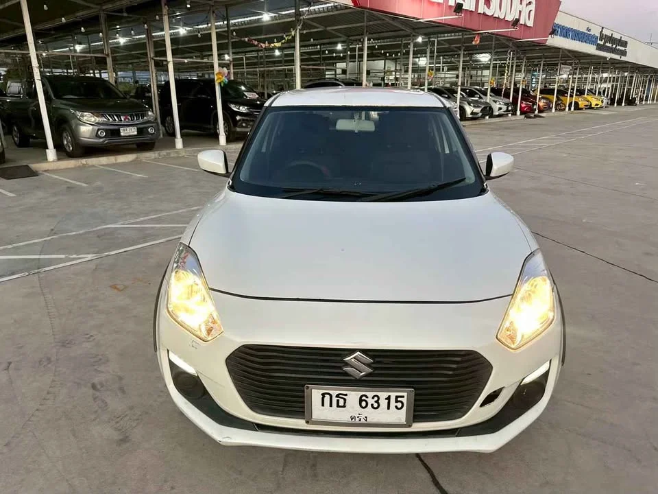 2018 Suzuki Swift III 2