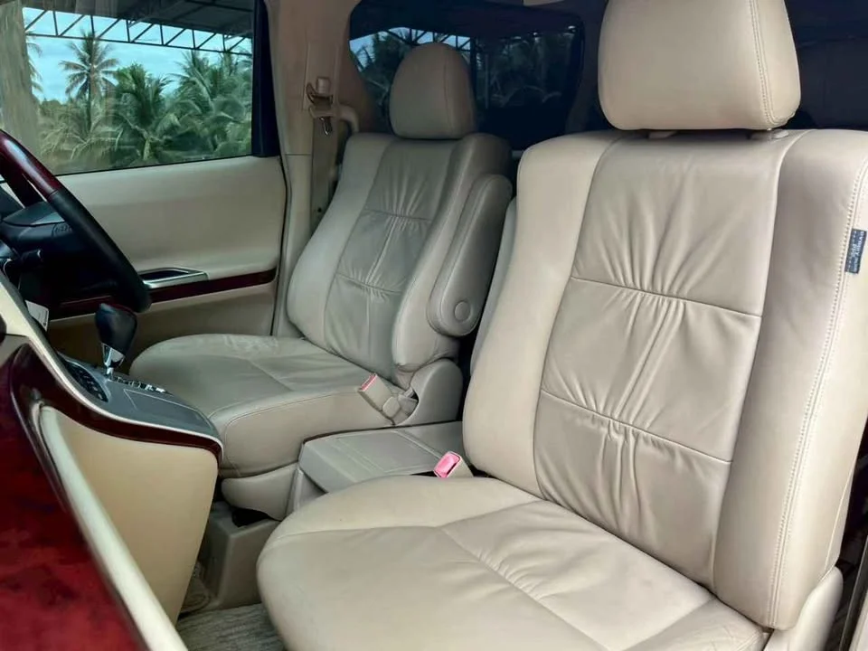 2011 Toyota Alphard, Vellfire II (AH20) 2