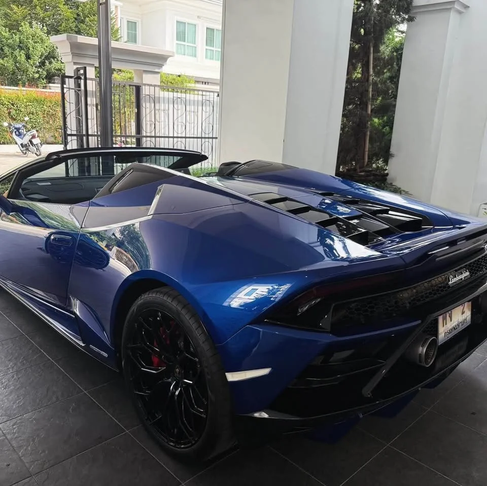 2021 Lamborghini Huracan 2