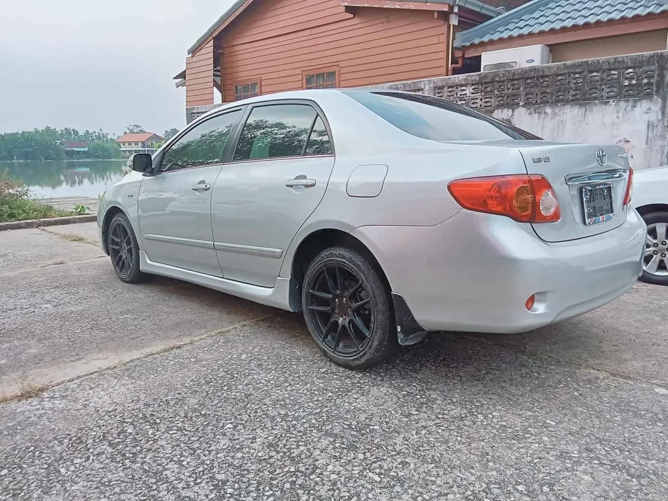 2008 Toyota Corolla Altis X (E140) 3