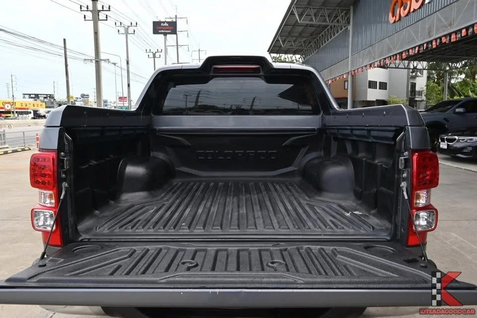 2018 Chevrolet Colorado II 2
