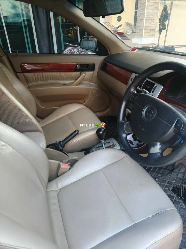 2004 Chevrolet Optra 2
