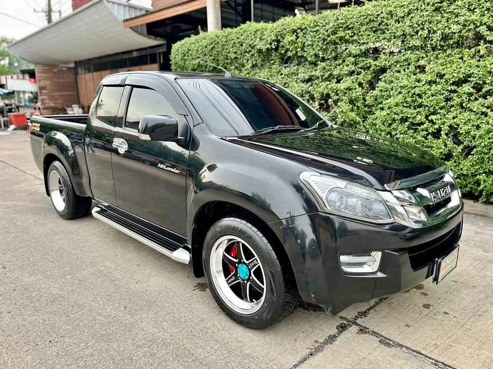 2015 Isuzu D-Max II (RT) 3