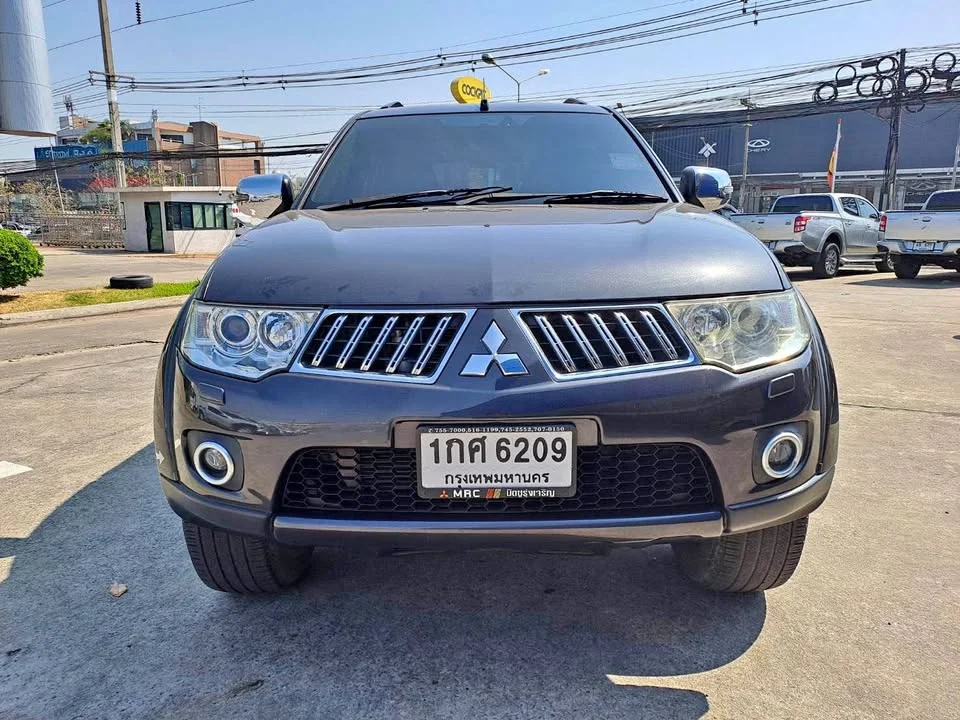 2012 Mitsubishi Pajero Sport II 2