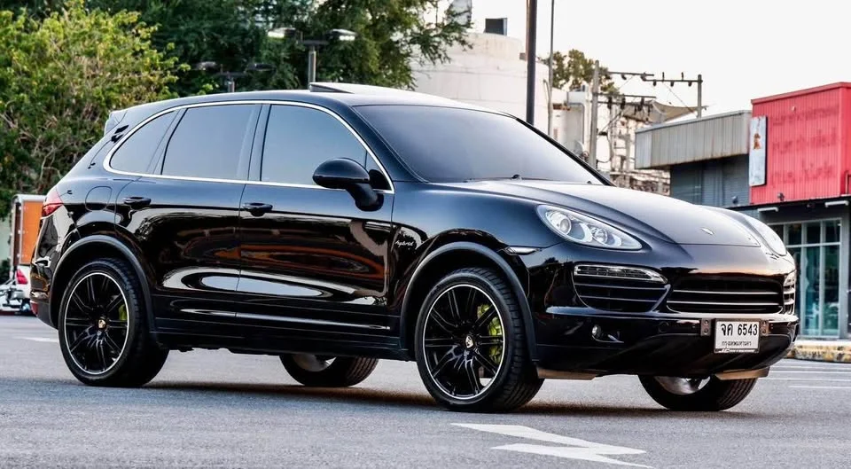 2011 Porsche Cayenne II 2