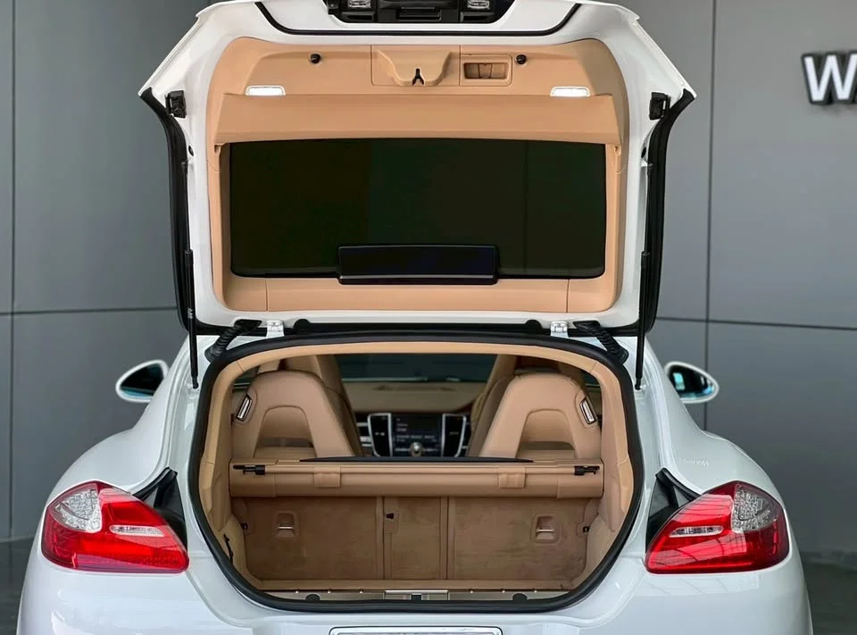 2012 Porsche Panamera I 3