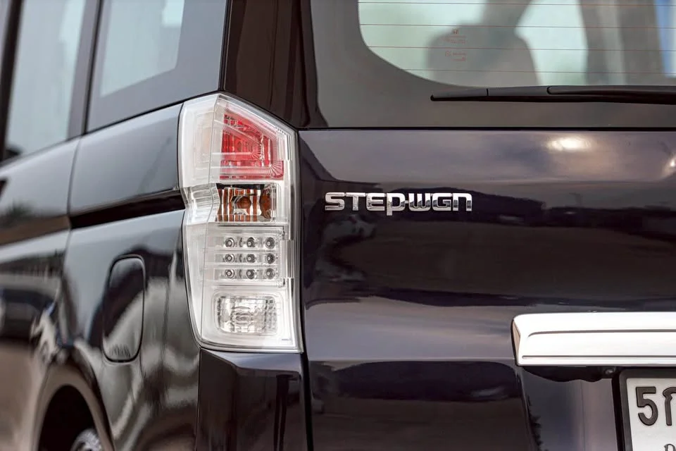 2012 Honda Stepwgn IV 3