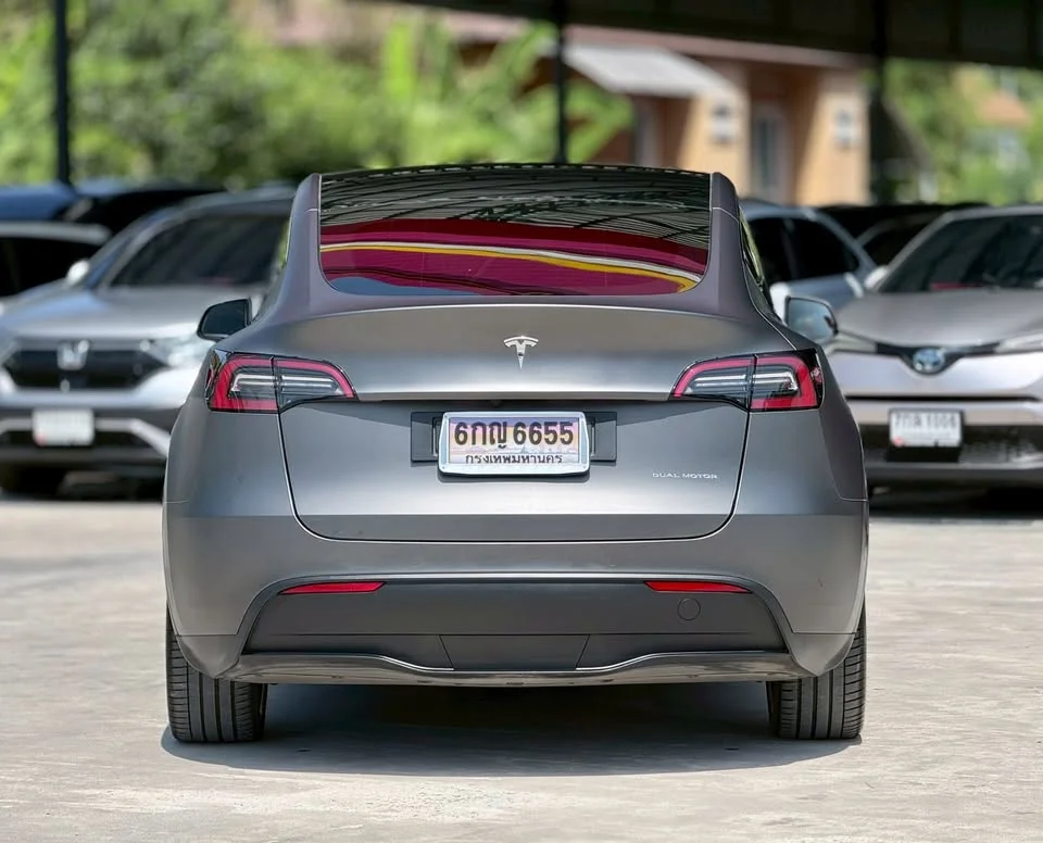 2022 Tesla Model Y 2